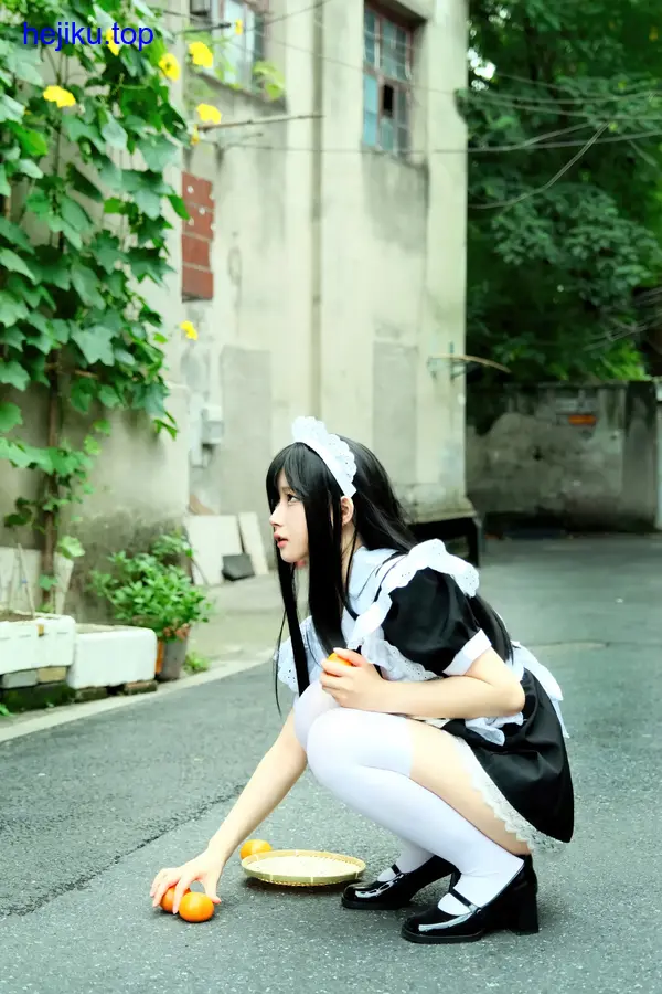 白莉吃巧克力场景