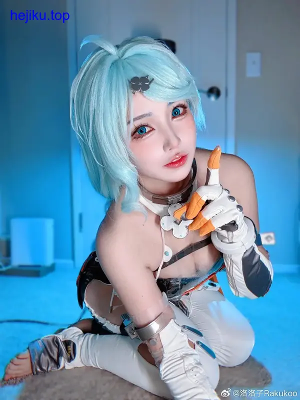 狐洛洛子鲨鱼妹表情包经典画面