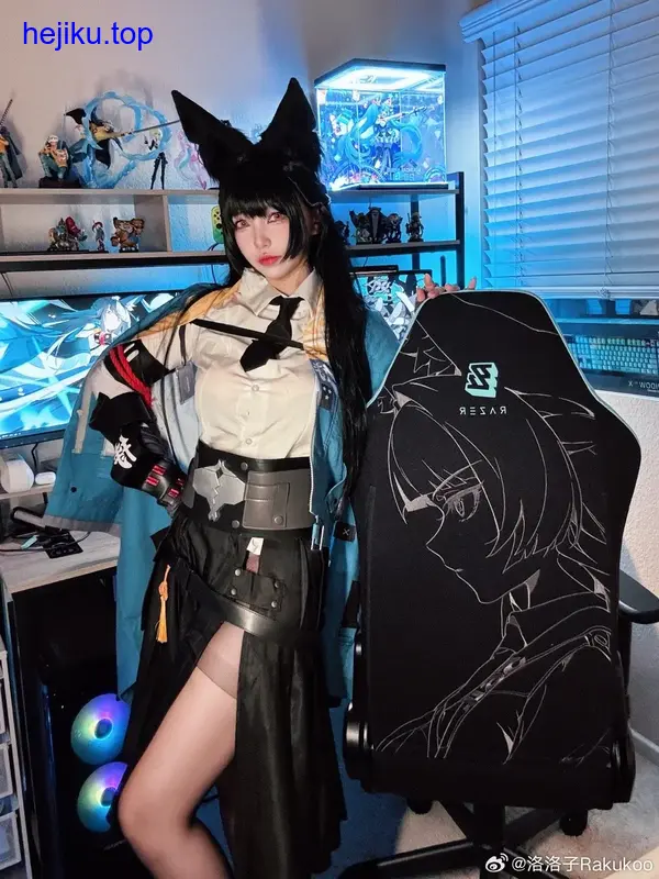 狐洛洛子鲨鱼妹周边产品及粉丝收藏