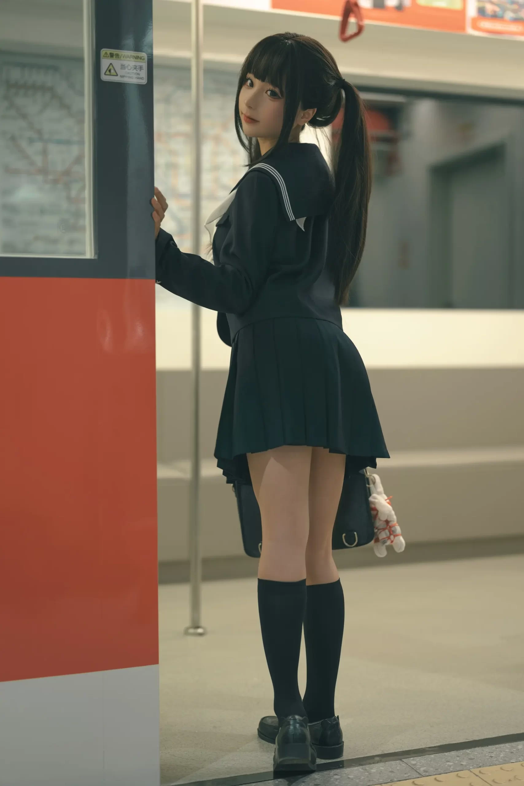 铁手叫兽与蠢沫沫合作套图自然场景写真