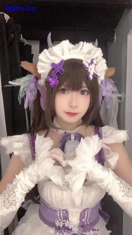 巧克力小圆面包女剑士造型