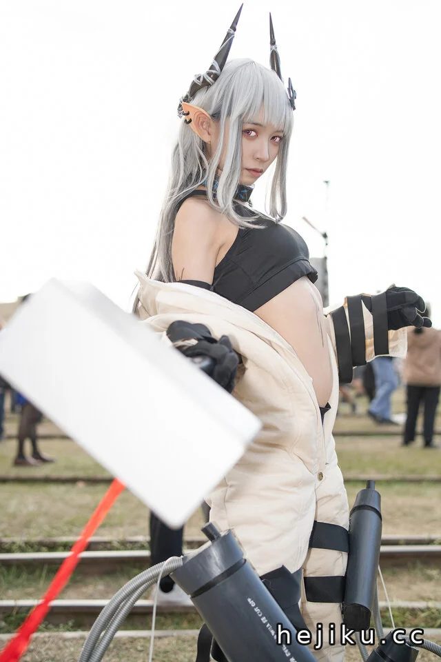 【FFK18现场】明日方舟泥岩COS：工业感道具与卸甲反差美学