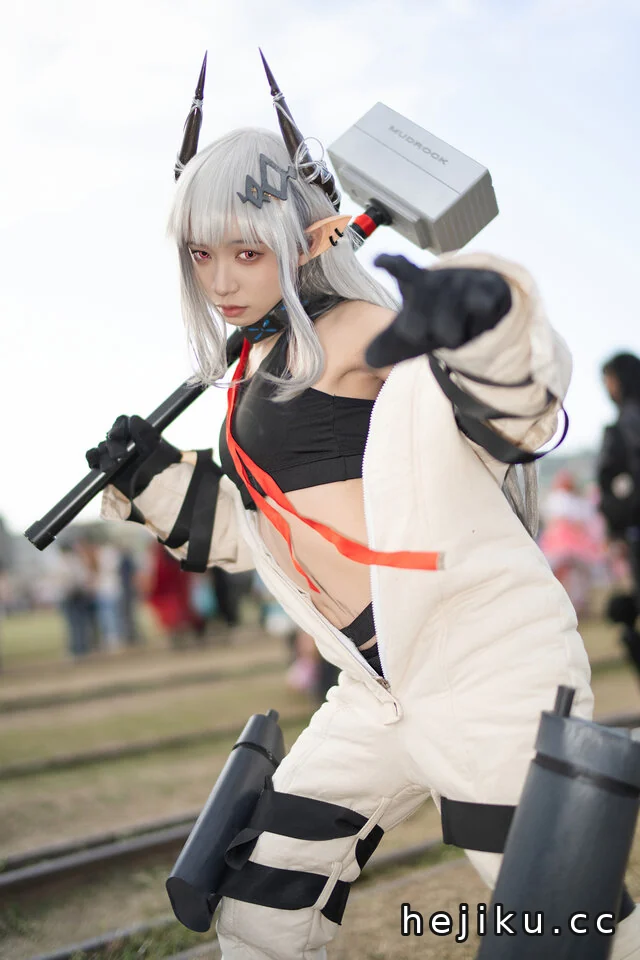 【FFK18现场】明日方舟泥岩COS：工业感道具与卸甲反差美学