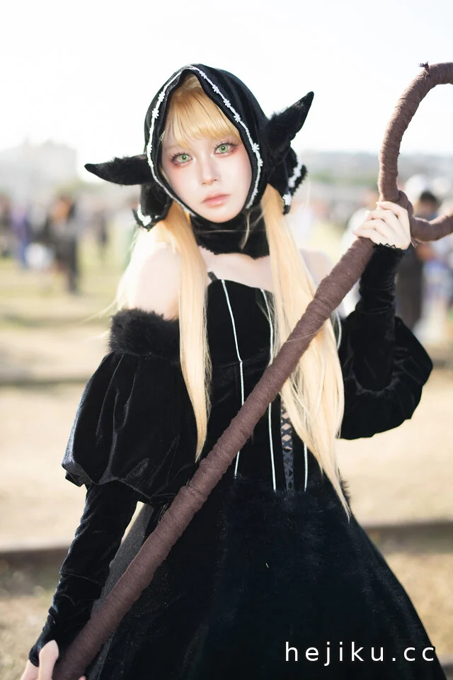 FFK18现场焦点！Kanami玛露希尔COS神秘冷艳的精灵魔法师
