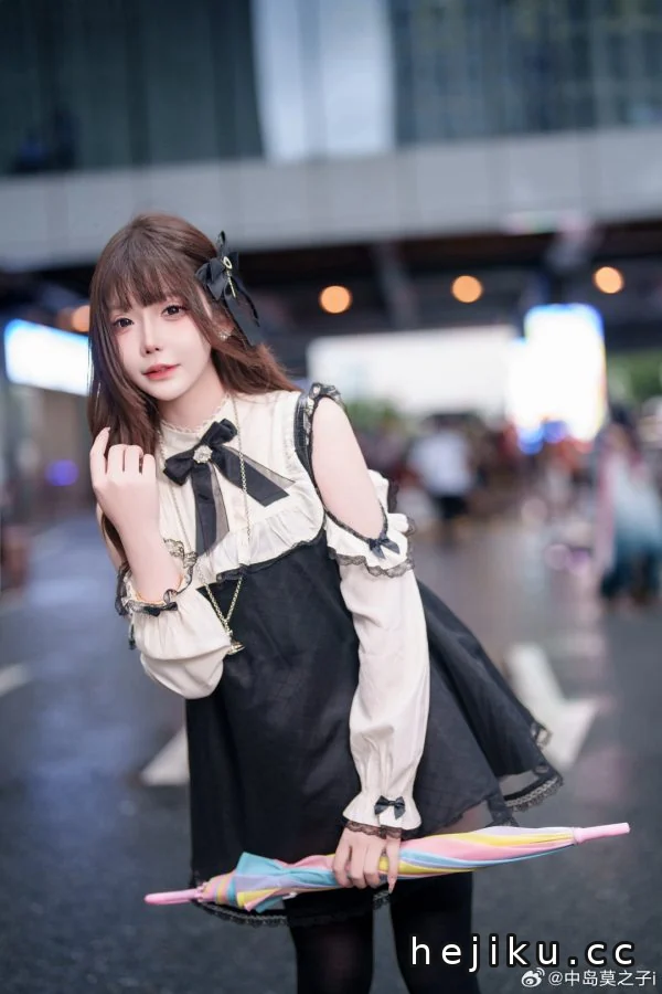 中岛莫之子i软妹COS赏析：萤火虫漫展少女感实拍软萌氛围拉满