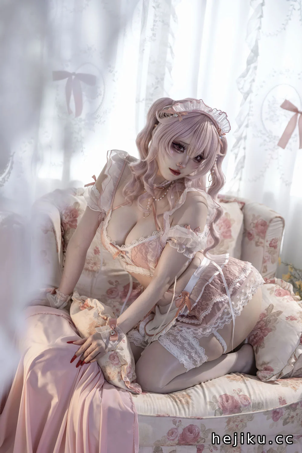 soso_嗖嗖 专属地雷系女仆 [34P-253M]