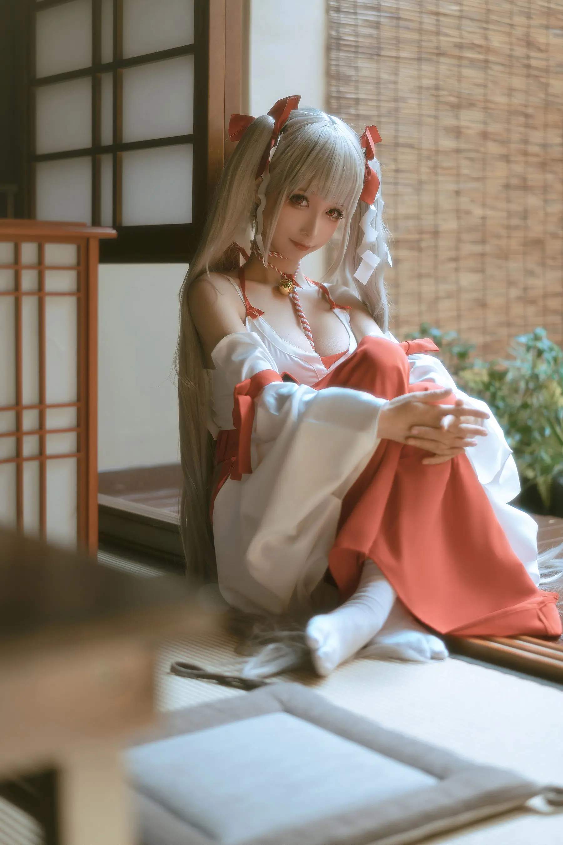 蠢沫沫胶衣护士与魅魔写真，揭秘她下班后真面目  第2张