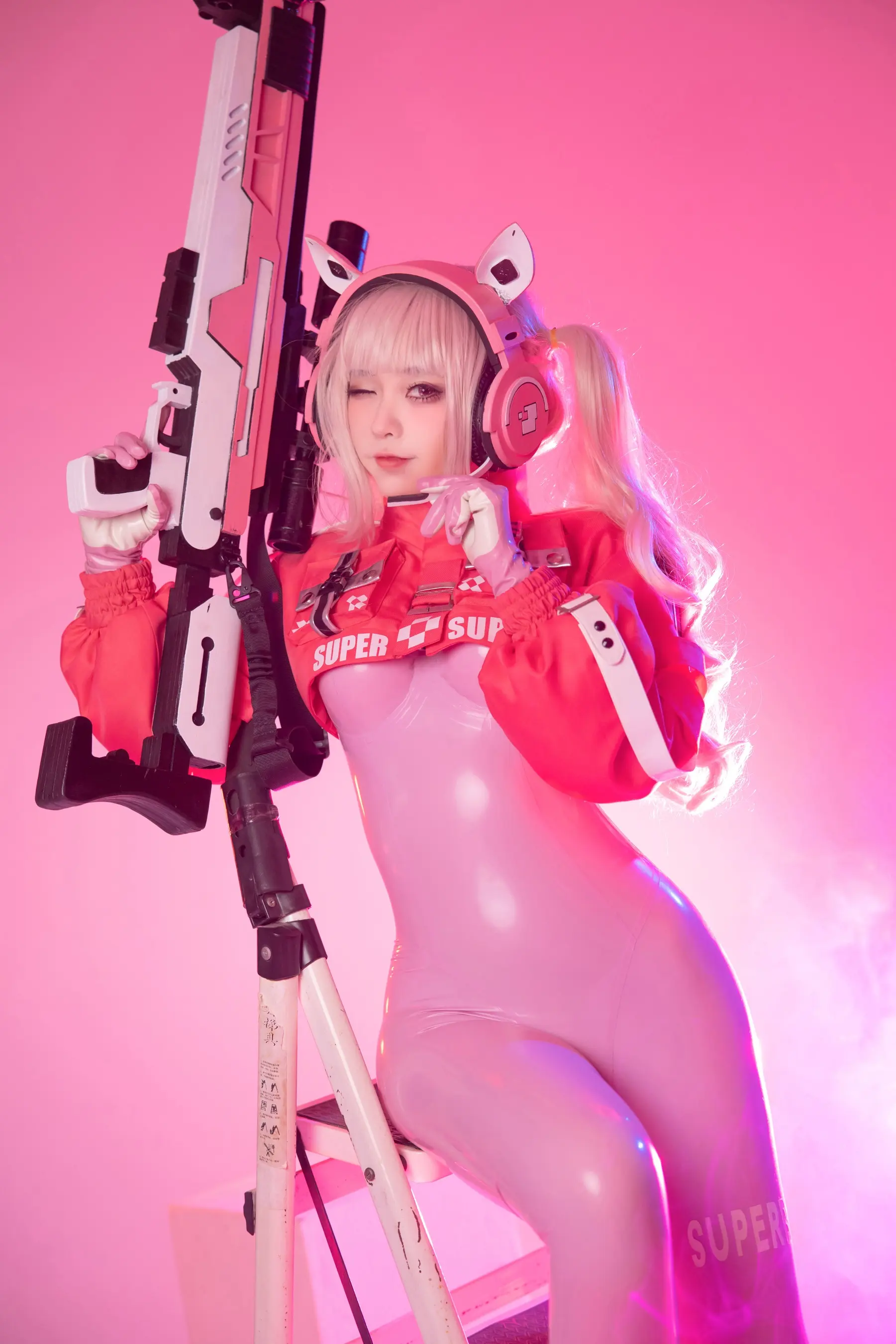 G44不会受伤图包曝光引爆全网？高还原cos写真细节令人上头  第1张