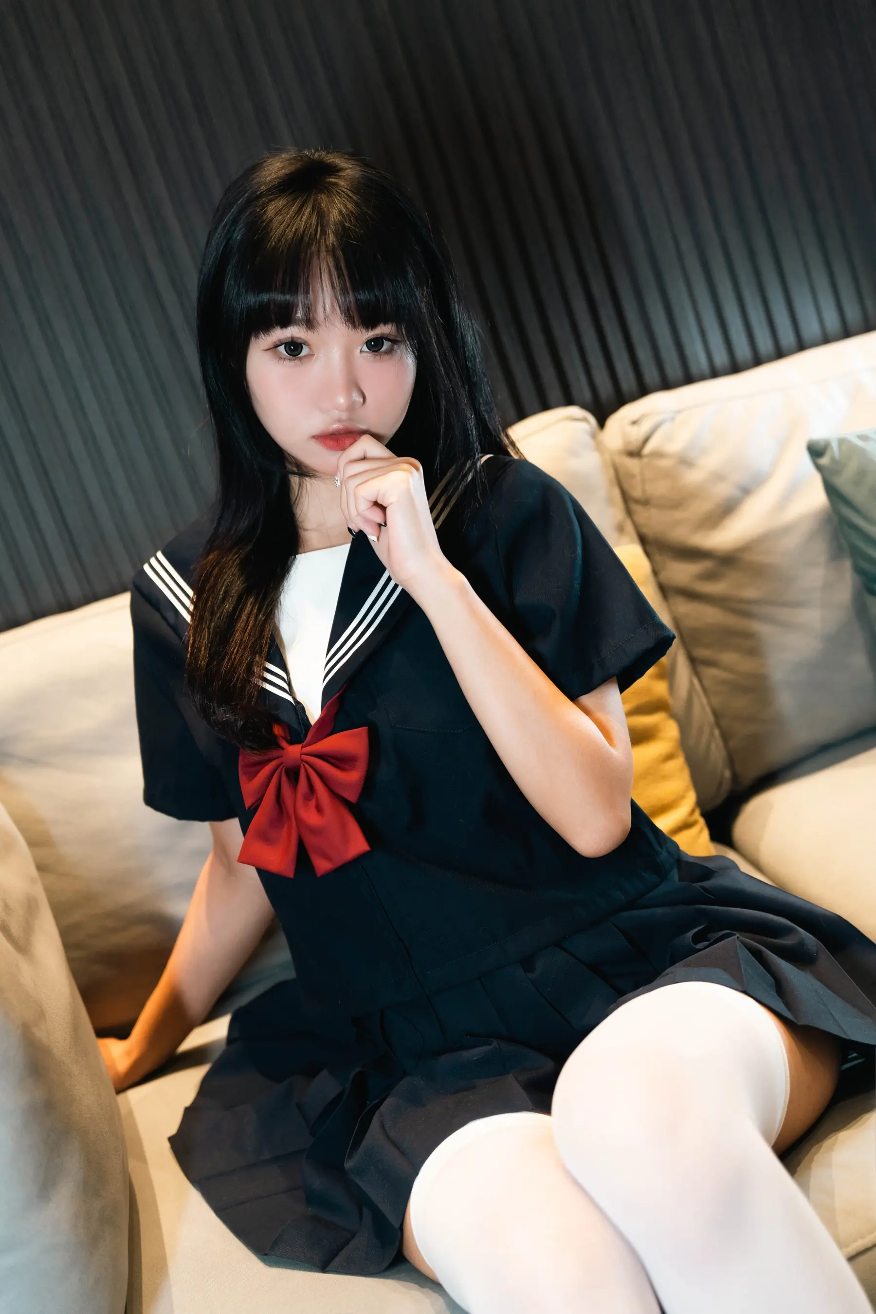 柒柒要乖哦写真首曝 体育课结束后少女小心思曝光  第1张