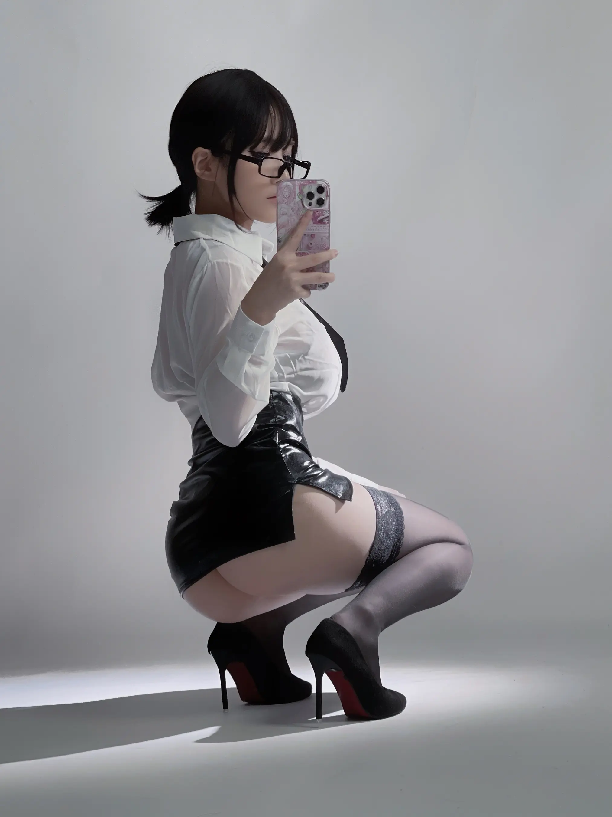 幼爱youmeko图集纪念写真全揭秘，雪女雷电将军哪套更撩？  第2张