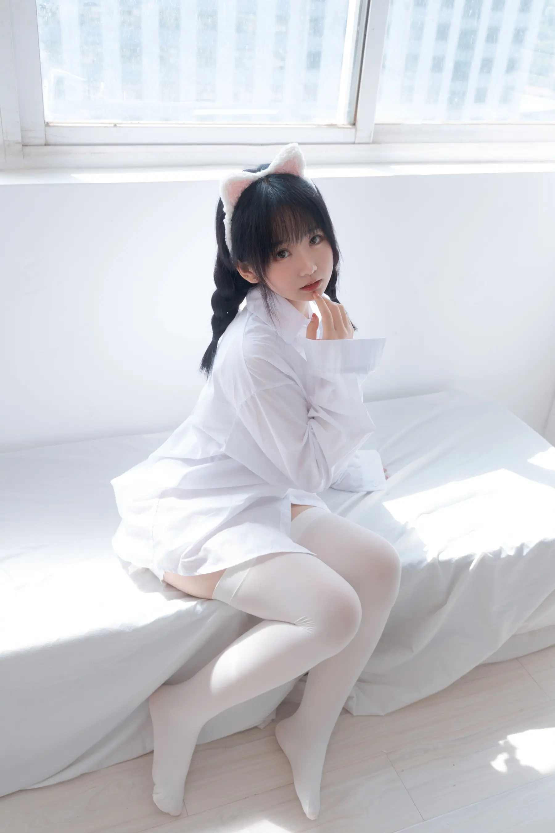 少女秩序小满小鱼内部定制写真合集曝光，粉丝狂赞视觉冲击!